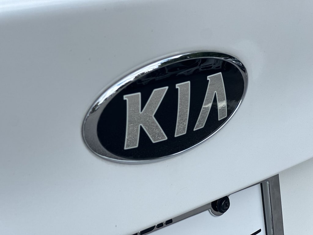 Thumbnail: 2015 Kia Optima - 7