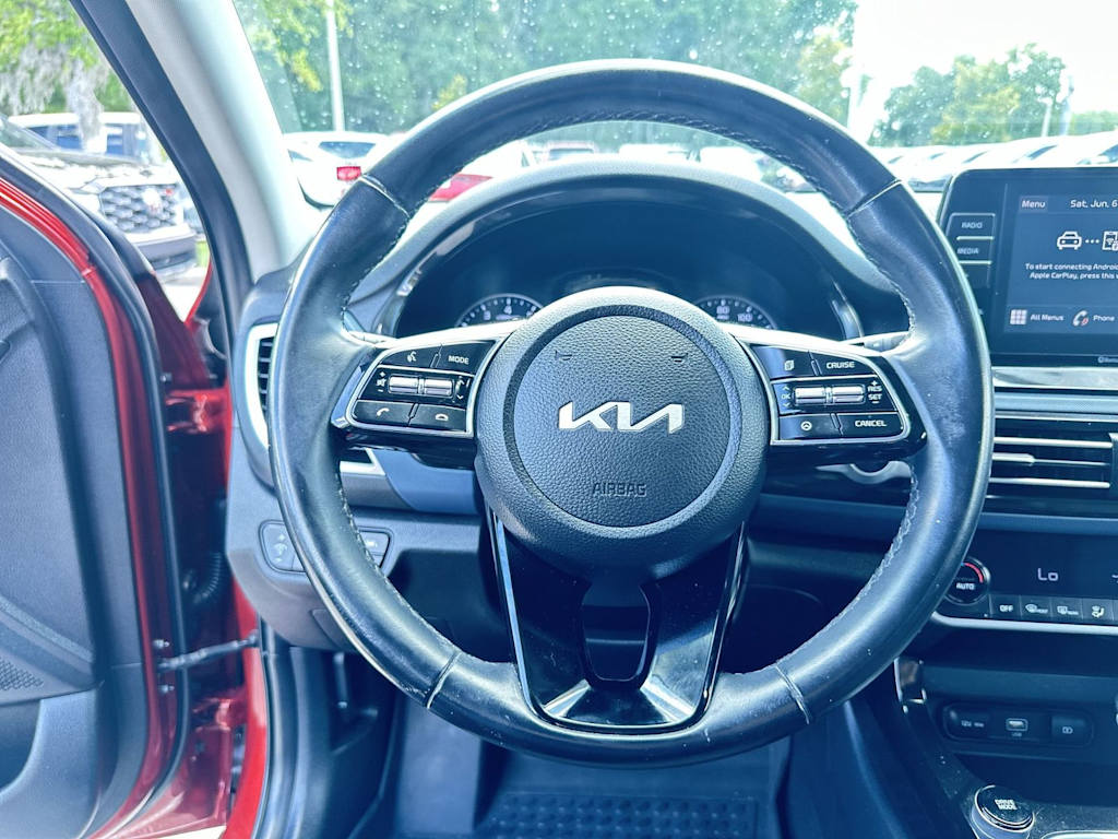 Thumbnail: 2023 Kia Seltos - 2