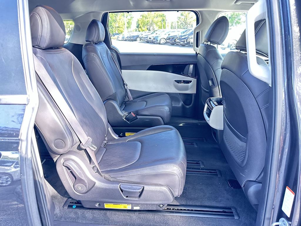 Thumbnail: 2024 Kia Carnival - 20