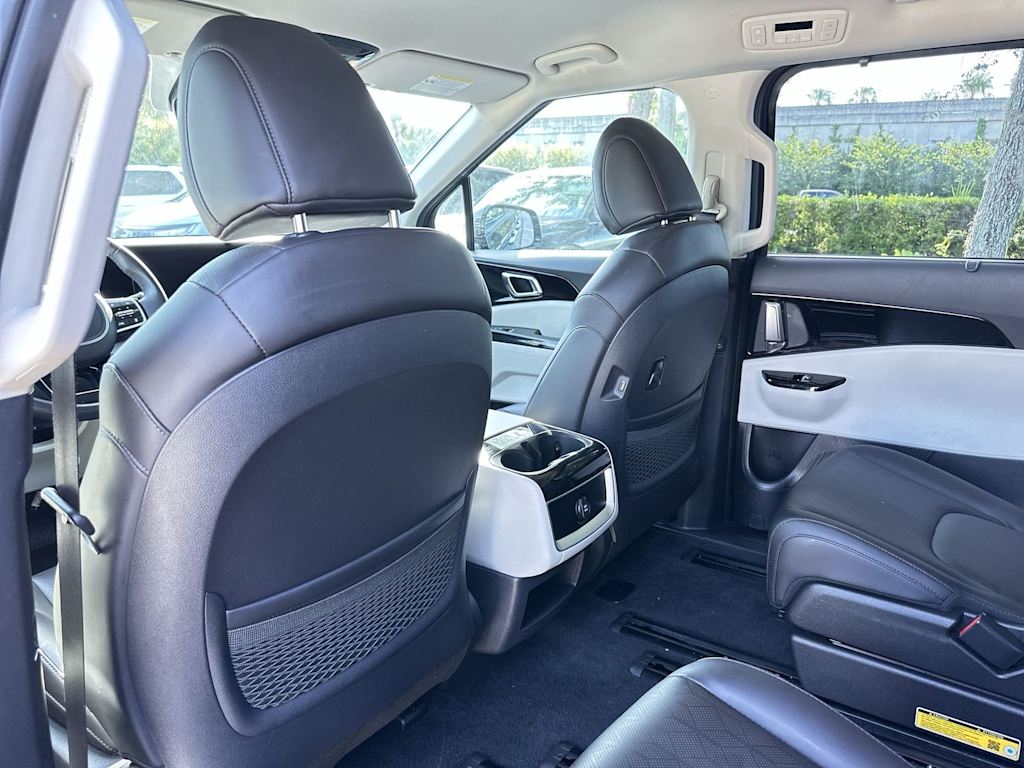 Thumbnail: 2024 Kia Carnival - 11