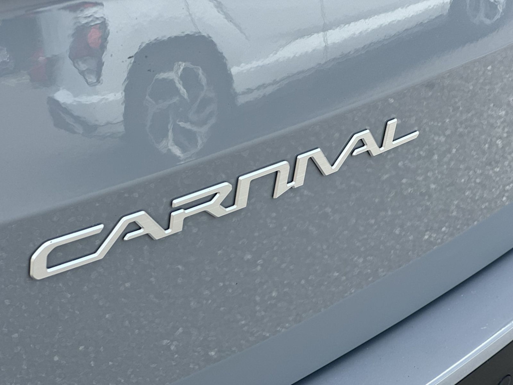 Thumbnail: 2024 Kia Carnival - 17