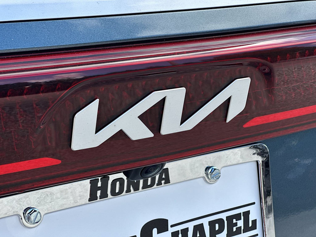 Thumbnail: 2024 Kia Carnival - 6