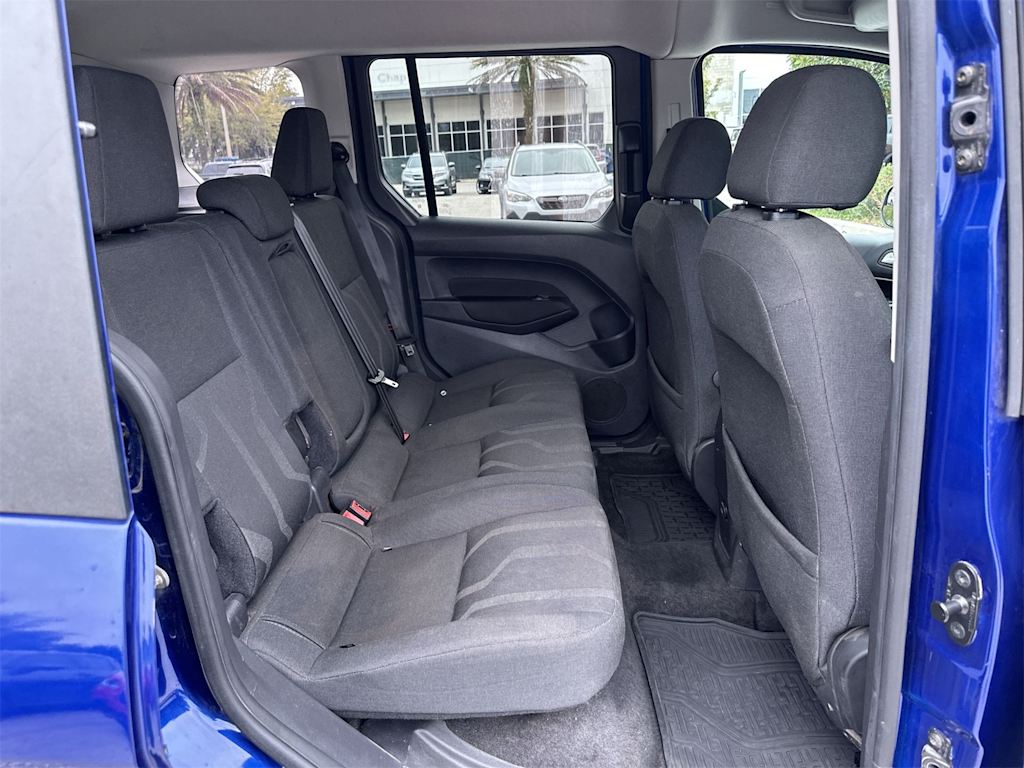 Thumbnail: 2018 Ford Transit Series - 21