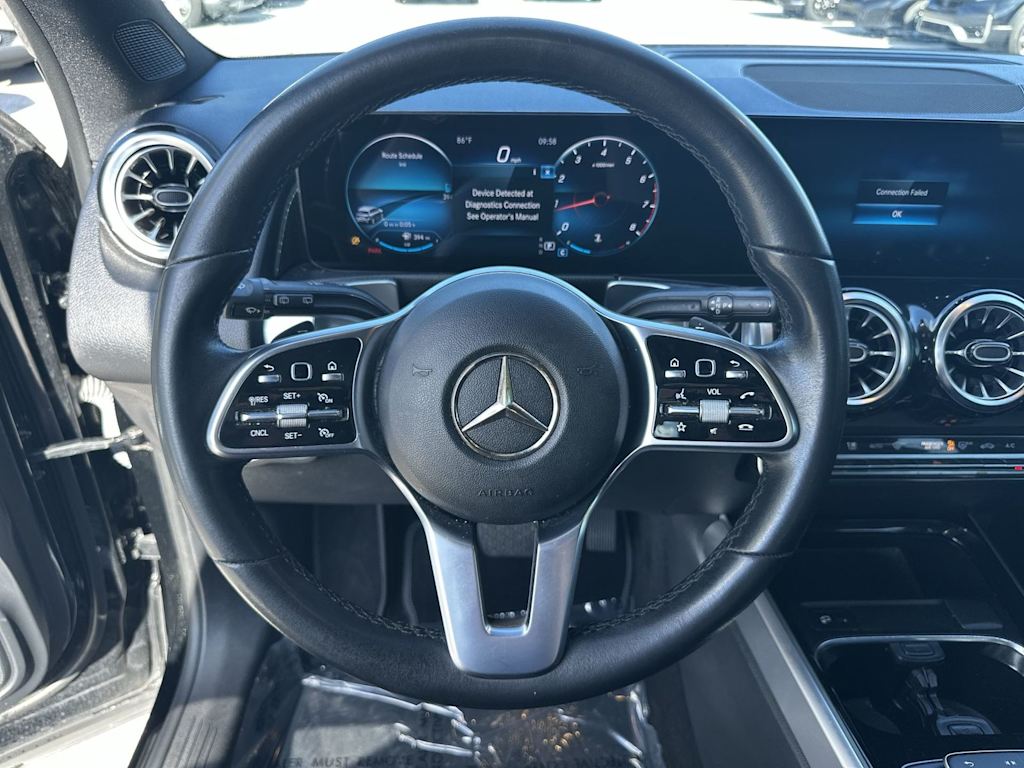 Thumbnail: 2022 Mercedes-Benz GLB - 2