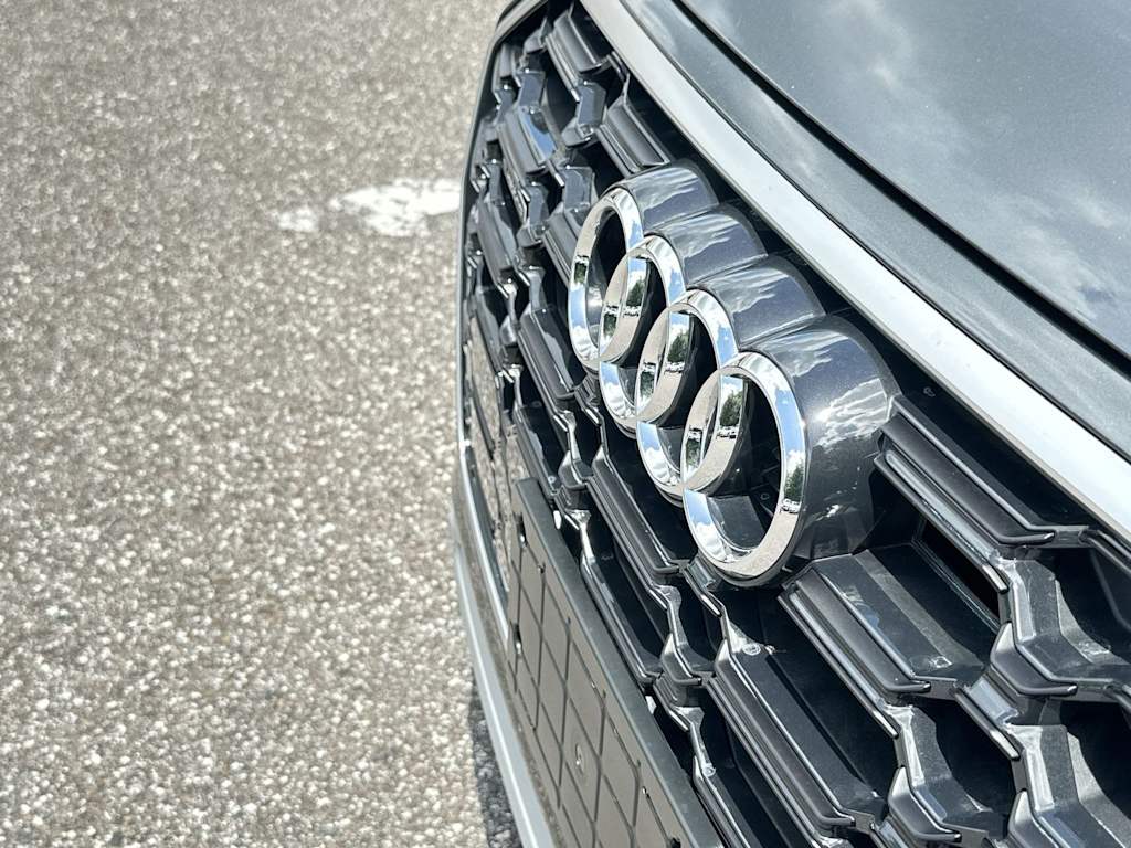 Thumbnail: 2022 Audi Q5 - 7