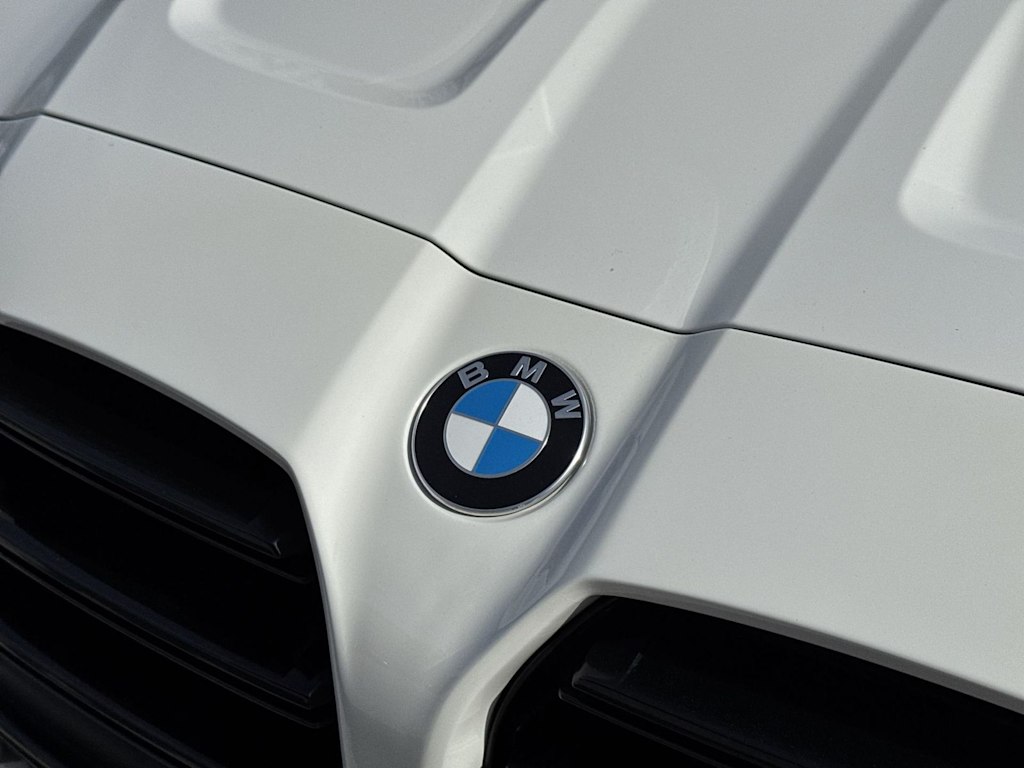 Thumbnail: 2021 BMW M3 - 7