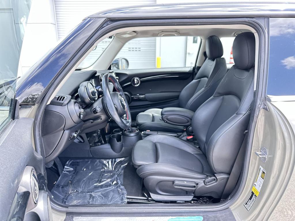 Thumbnail: 2019 MINI Cooper - 9