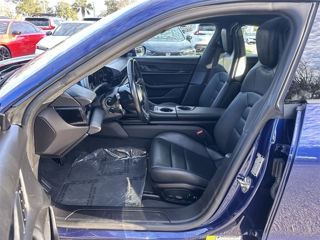 Thumbnail: 2021 Porsche Taycan - 9