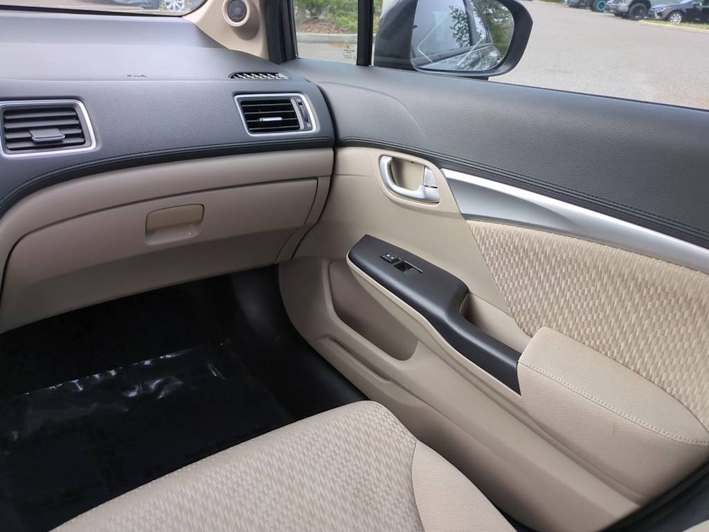 Thumbnail: 2015 Honda Civic - 22