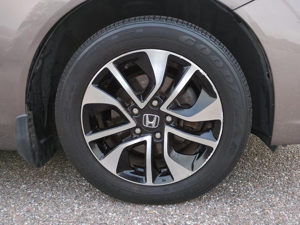 Thumbnail: 2015 Honda Civic - 8