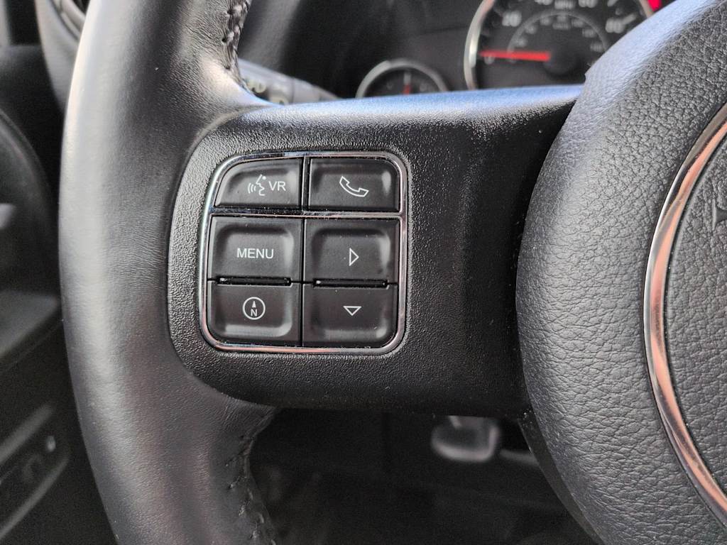 Thumbnail: 2018 Jeep Wrangler - 23