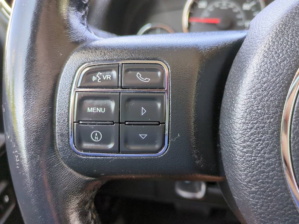 Thumbnail: 2018 Jeep Wrangler - 24