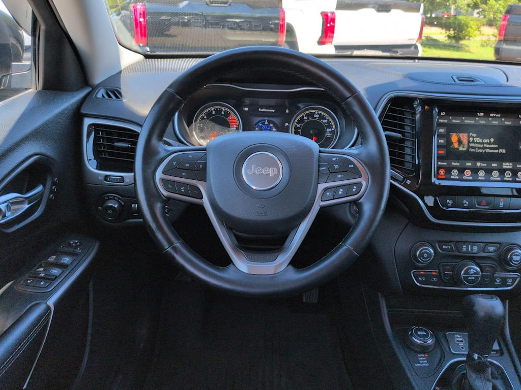 Thumbnail: 2021 Jeep Cherokee - 8