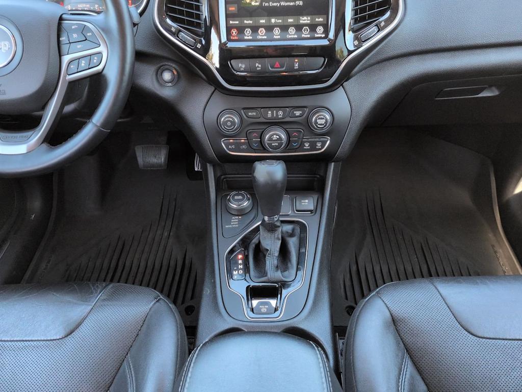 Thumbnail: 2021 Jeep Cherokee - 11