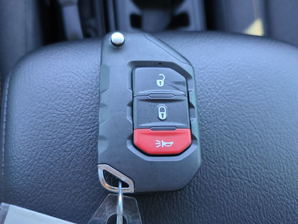 Thumbnail: 2025 Jeep Wrangler - 16