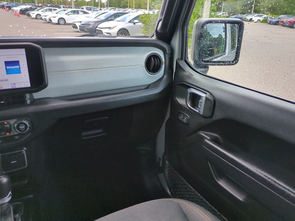 Thumbnail: 2024 Jeep Wrangler - 20