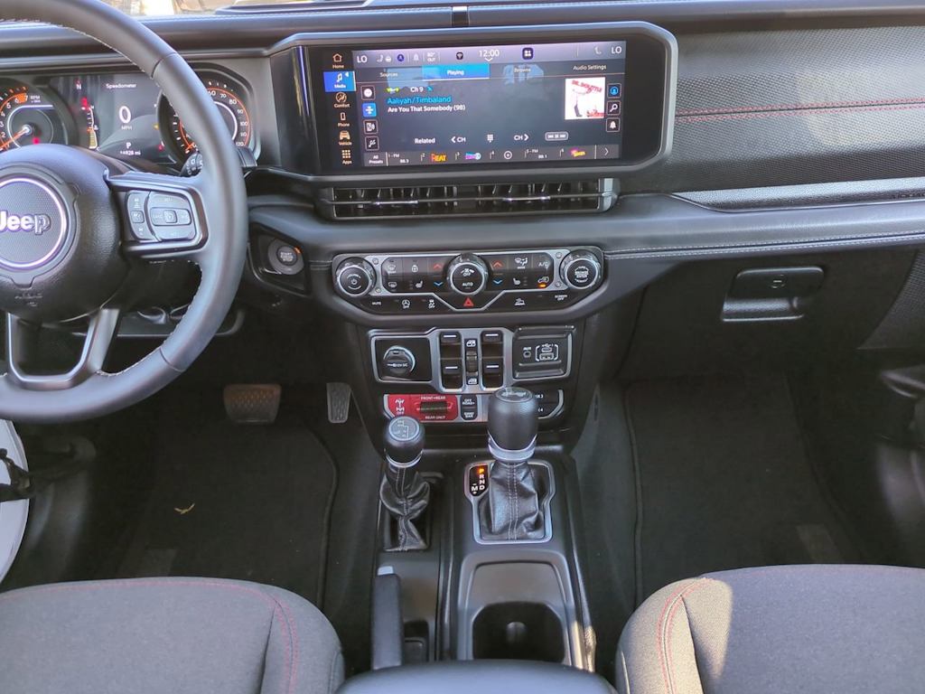 Thumbnail: 2025 Jeep Wrangler - 13