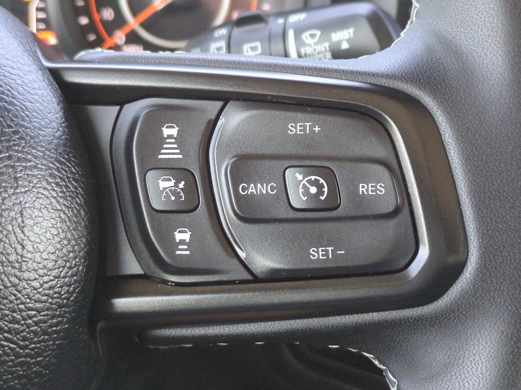 Thumbnail: 2025 Jeep Wrangler - 26