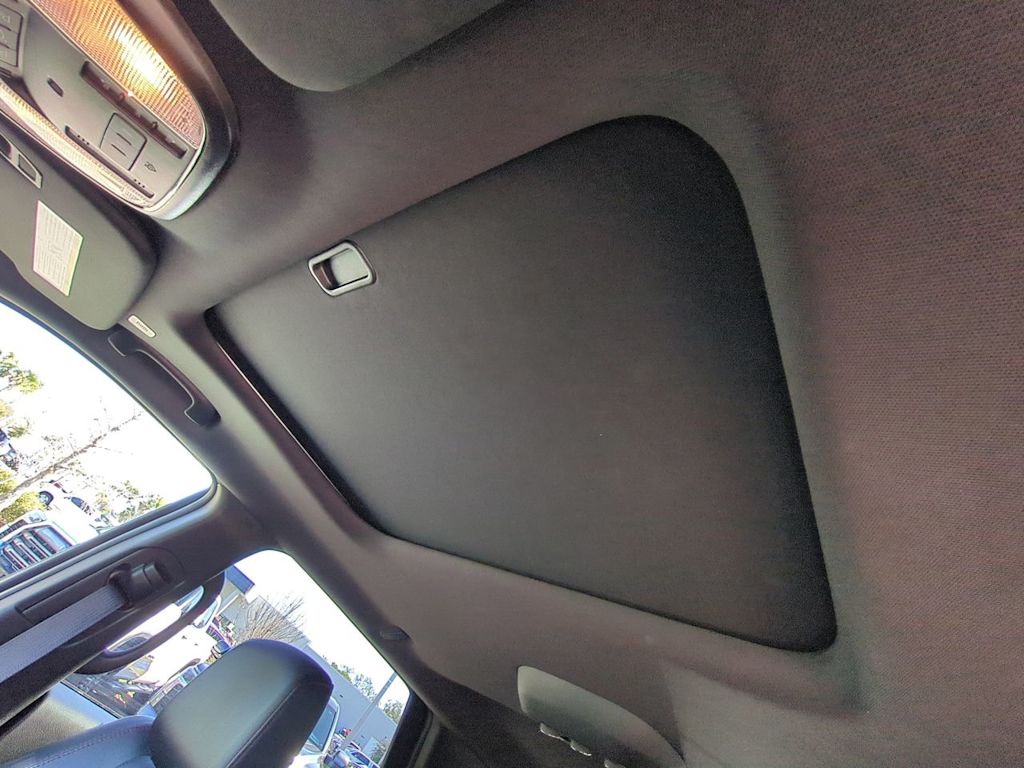 Thumbnail: 2025 Dodge Durango - 22