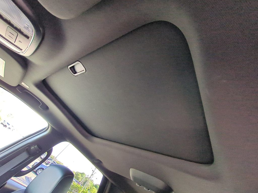 Thumbnail: 2025 Dodge Durango - 22