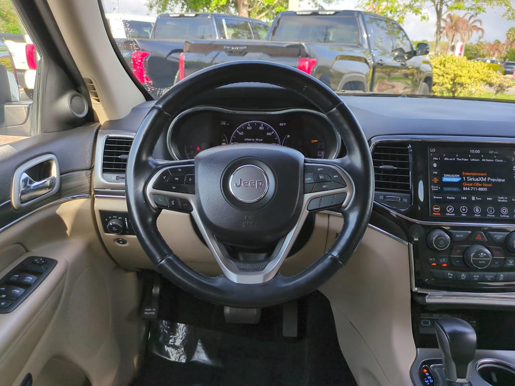 Thumbnail: 2022 Jeep Grand Cherokee - 8