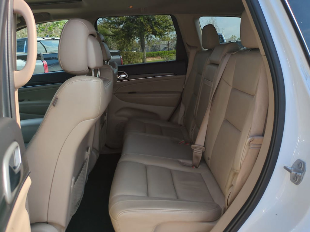Thumbnail: 2022 Jeep Grand Cherokee - 11