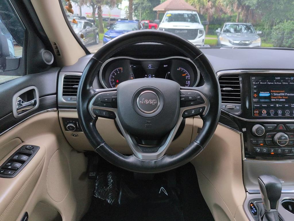 Thumbnail: 2021 Jeep Grand Cherokee - 8