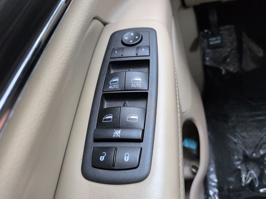Thumbnail: 2021 Jeep Grand Cherokee - 26