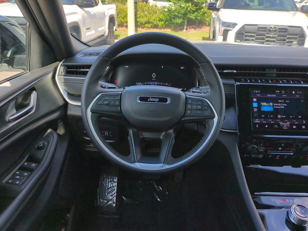 Thumbnail: 2025 Jeep Grand Cherokee - 8