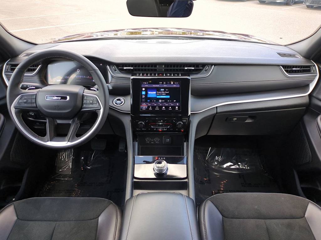 Thumbnail: 2025 Jeep Grand Cherokee - 2