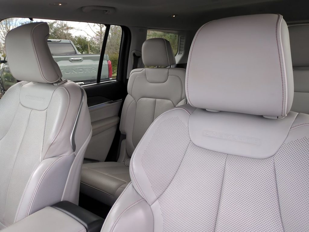 Thumbnail: 2021 Jeep Grand Cherokee L - 10