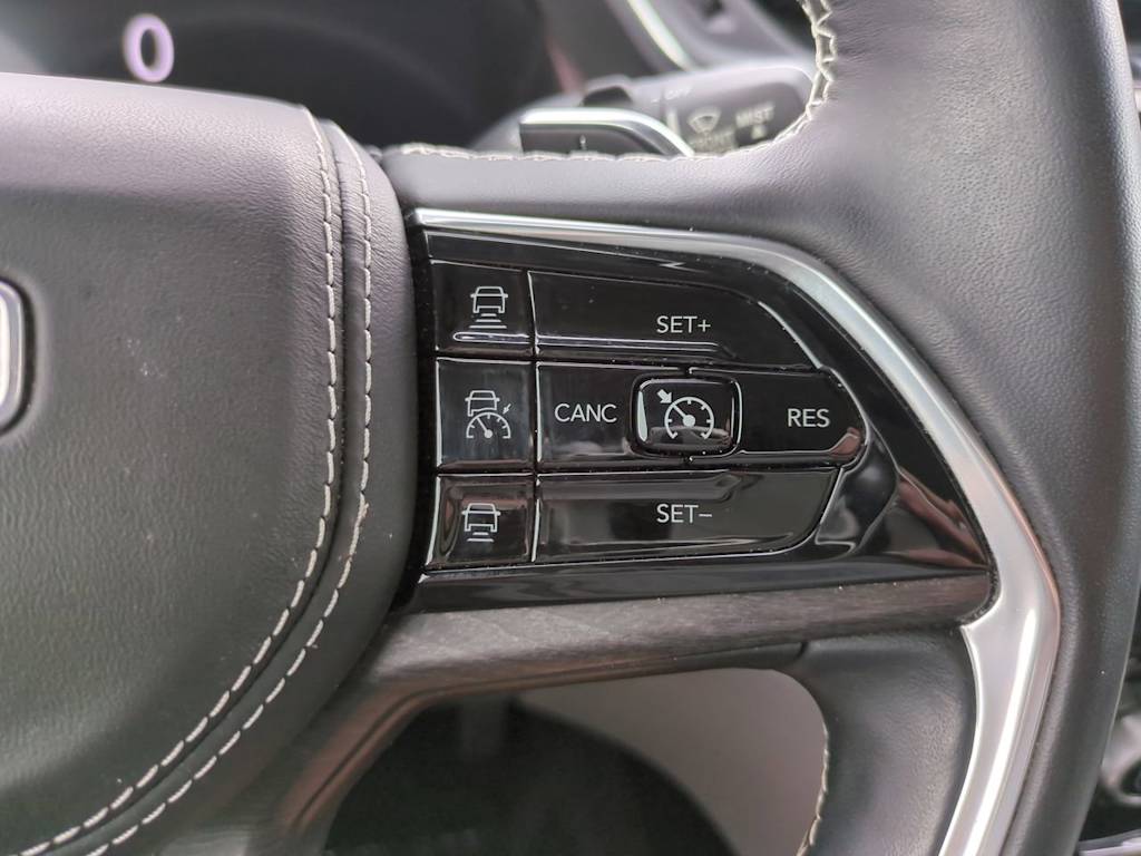 Thumbnail: 2021 Jeep Grand Cherokee L - 28