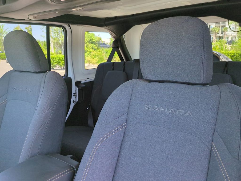 2024 Jeep Wrangler Sahara 4xe 10