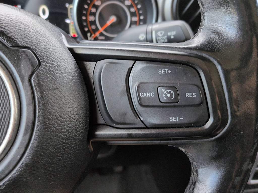 Thumbnail: 2020 Jeep Gladiator - 26