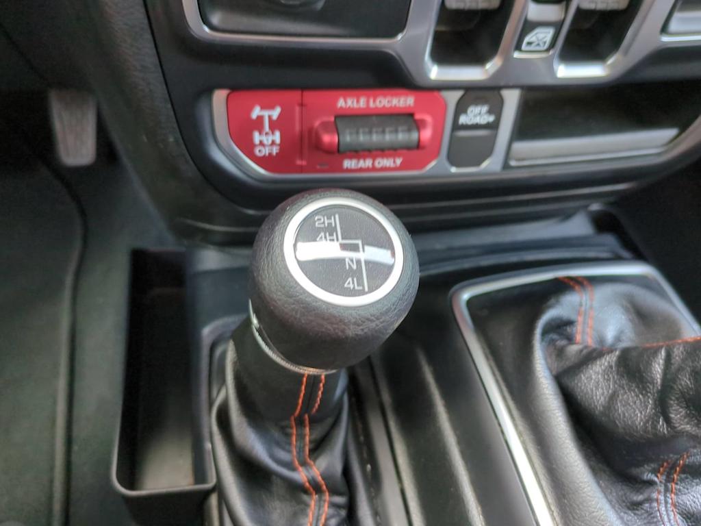 Thumbnail: 2022 Jeep Gladiator - 24