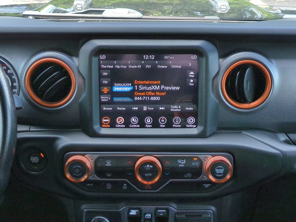 Thumbnail: 2022 Jeep Gladiator - 12