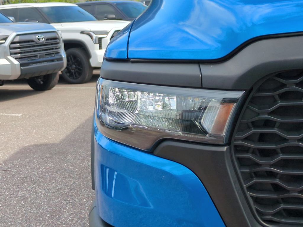 Thumbnail: 2025 RAM 1500 - 17