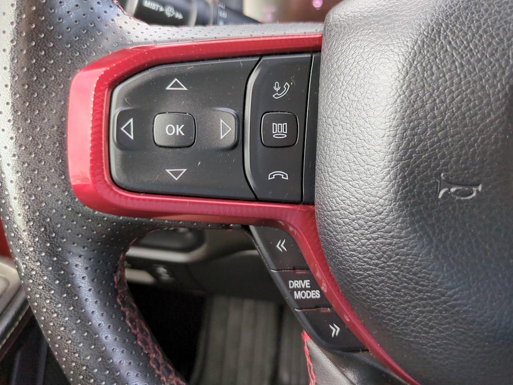 Thumbnail: 2025 RAM 1500 - 25