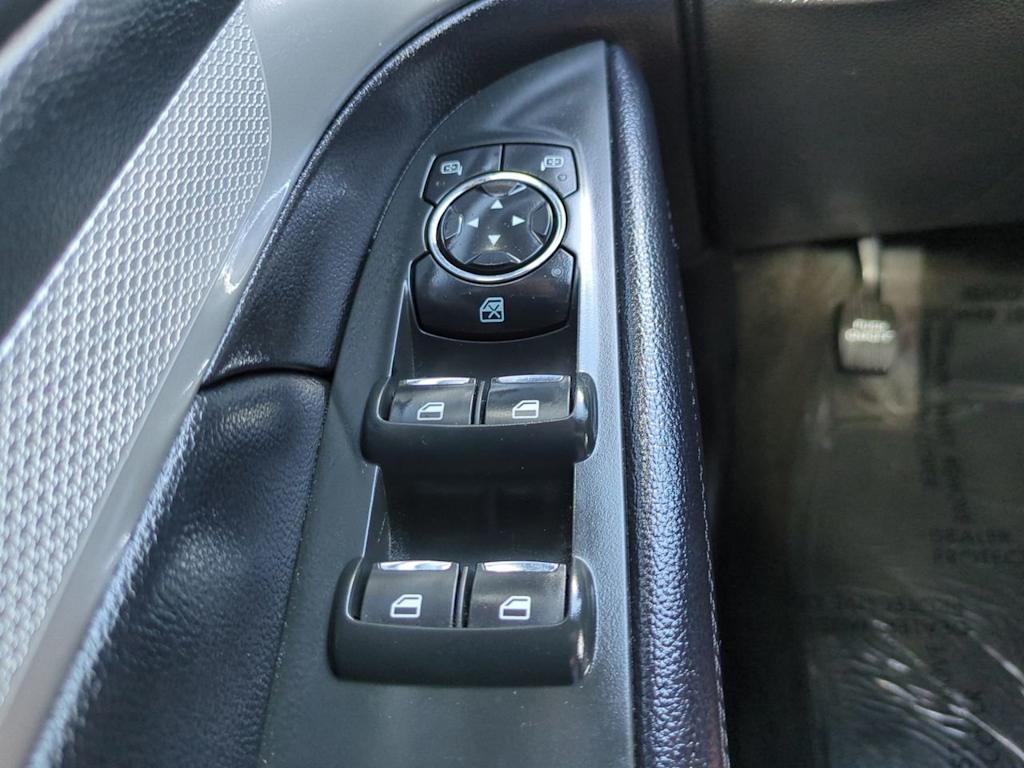 Thumbnail: 2017 Ford Explorer - 23