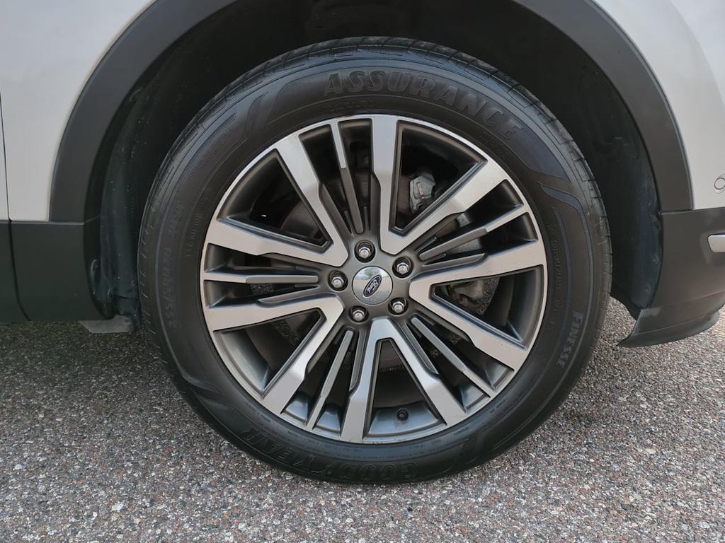 2019 Ford Explorer Platinum 7