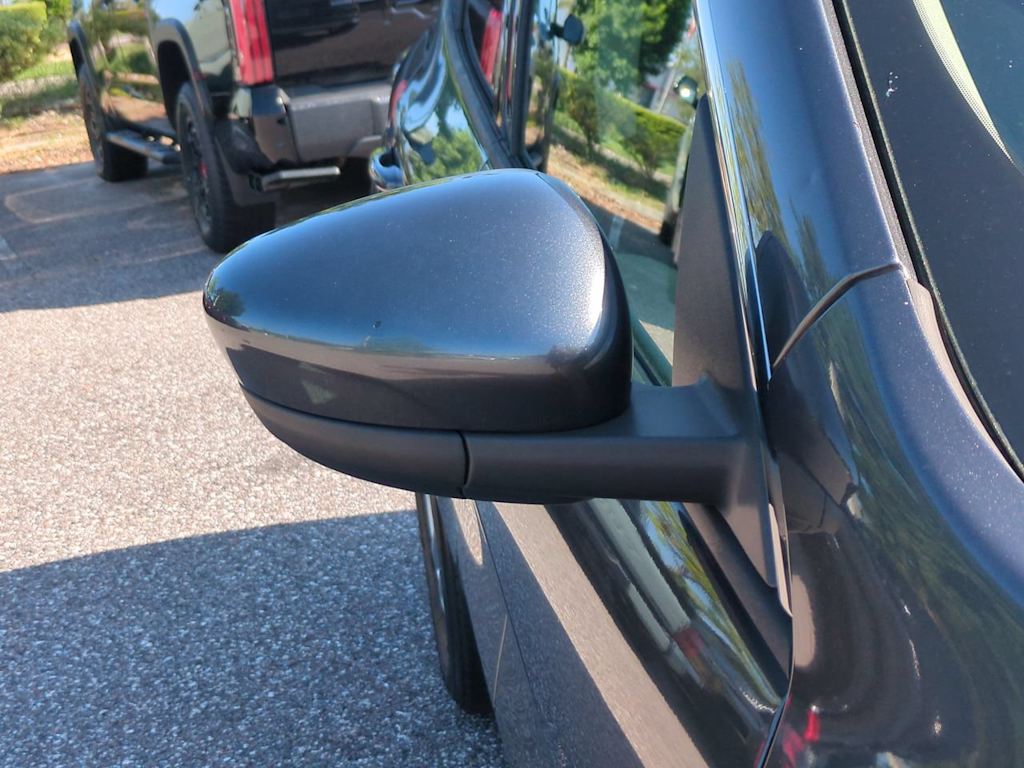 Thumbnail: 2020 Ford Escape - 18