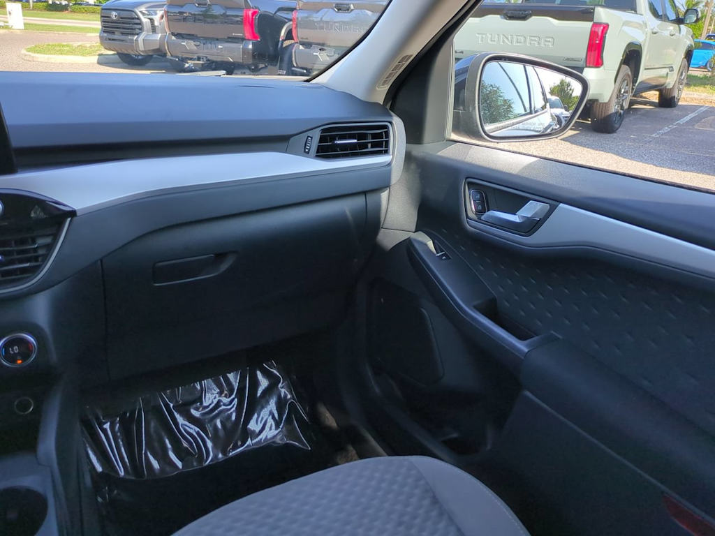 Thumbnail: 2020 Ford Escape - 20