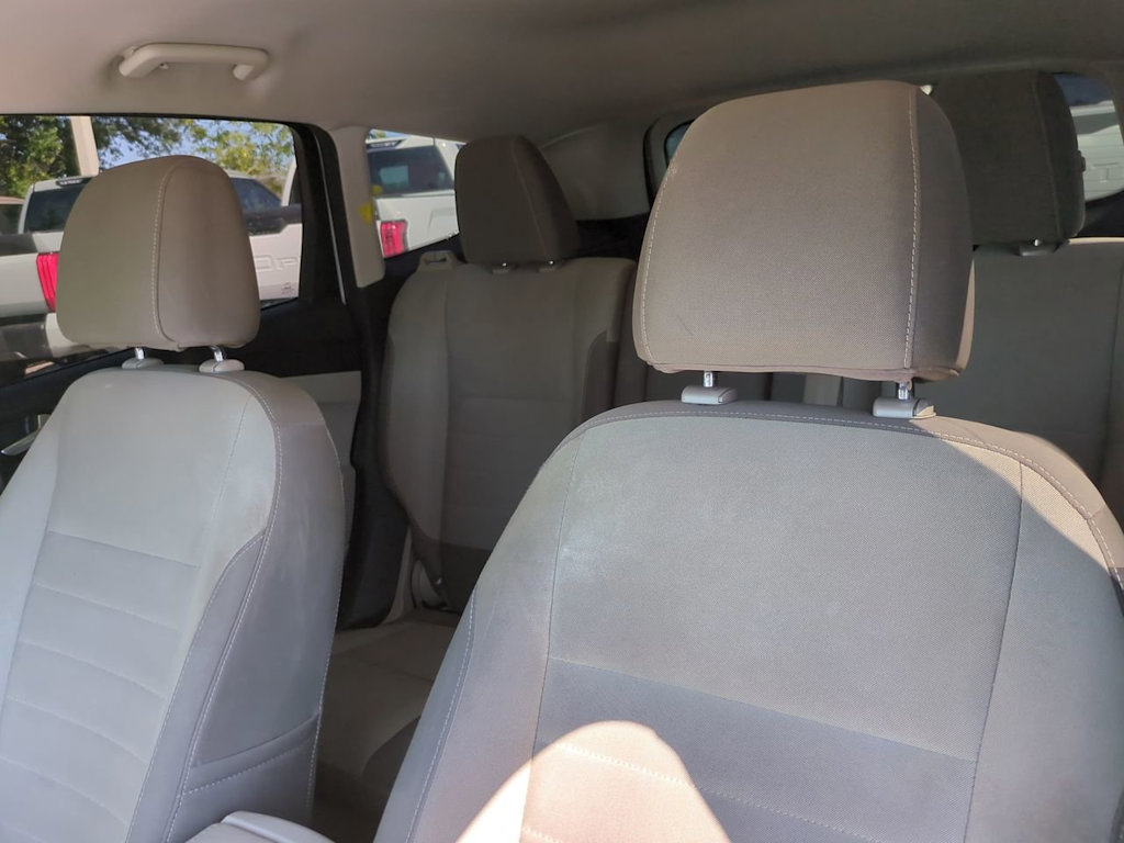 Thumbnail: 2016 Ford Escape - 10