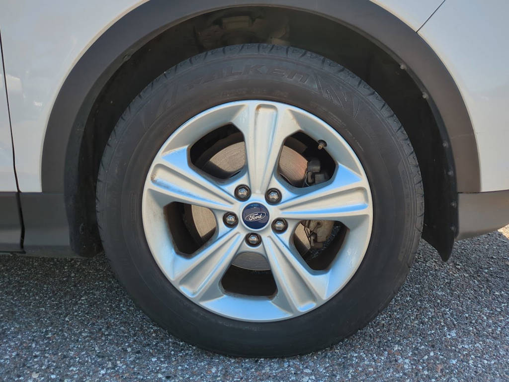 Thumbnail: 2016 Ford Escape - 7