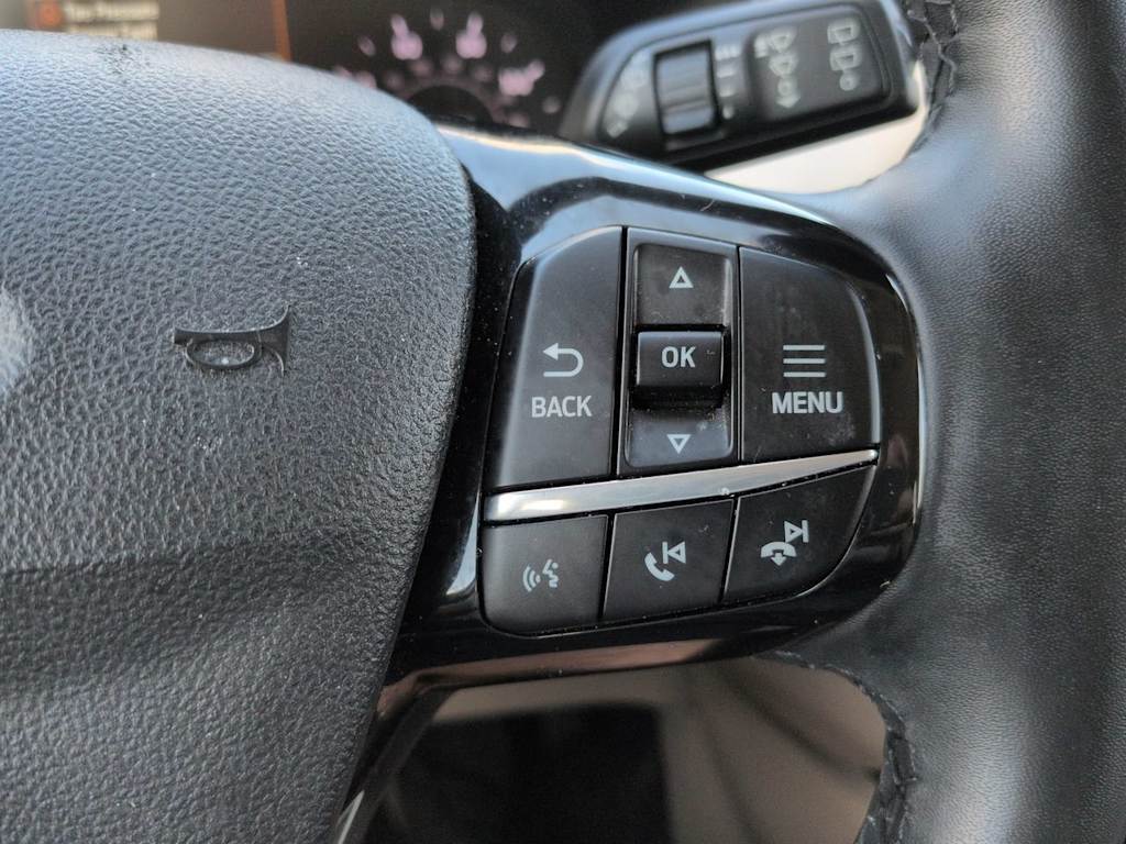 Thumbnail: 2021 Ford Escape - 26