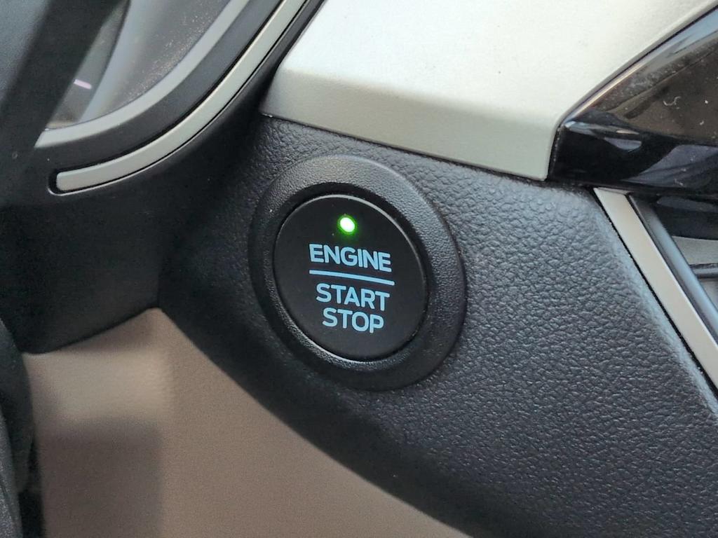 Thumbnail: 2021 Ford Escape - 27