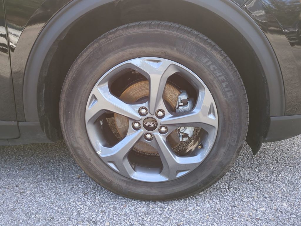 Thumbnail: 2025 Ford Escape - 7