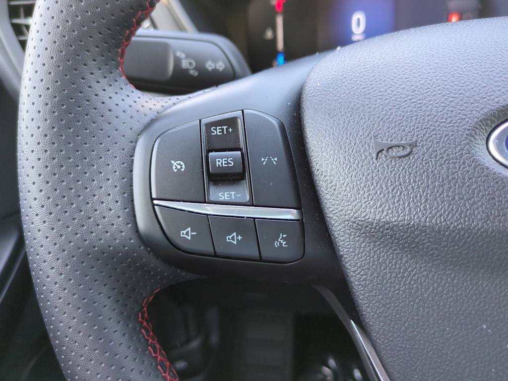 Thumbnail: 2025 Ford Escape - 23