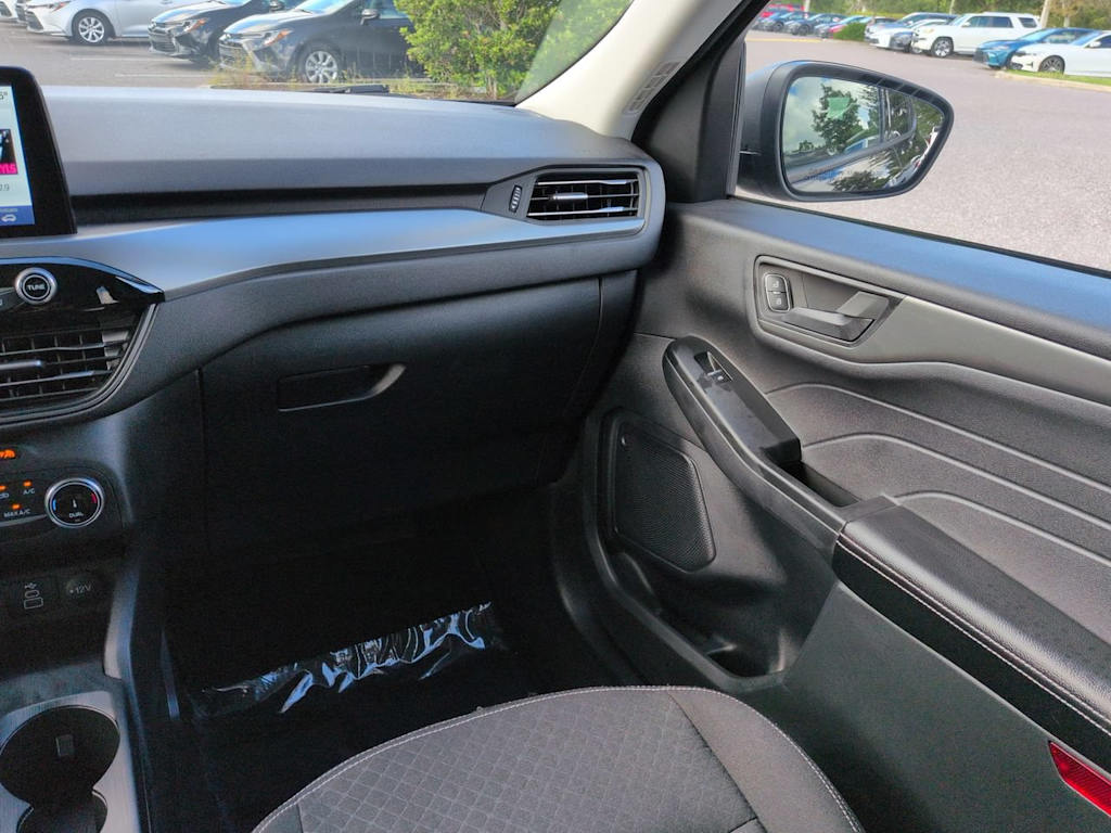 Thumbnail: 2025 Ford Escape - 20