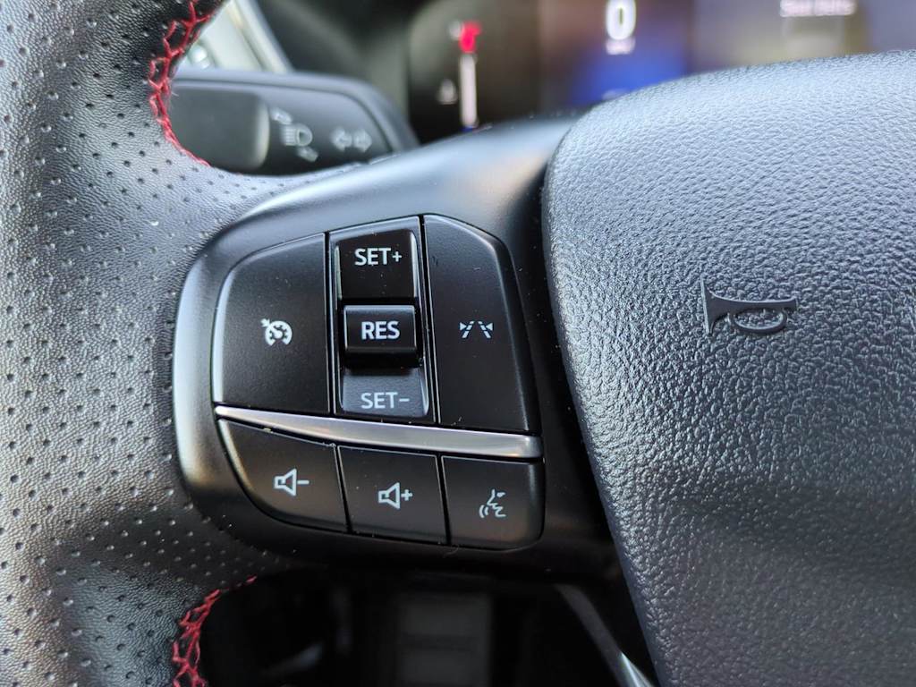 Thumbnail: 2025 Ford Escape - 22